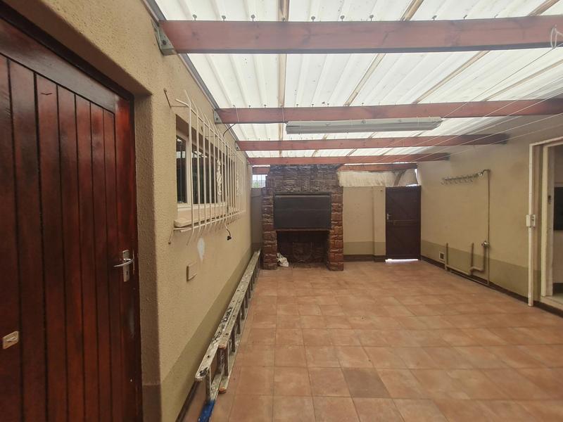 To Let 3 Bedroom Property for Rent in Strand Western Cape